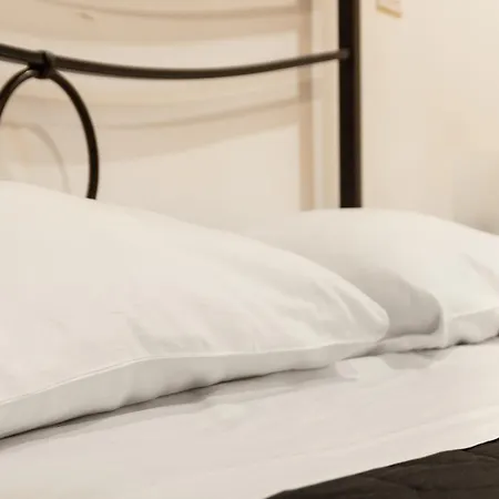 Noh Vatican Courtyard Apartamento