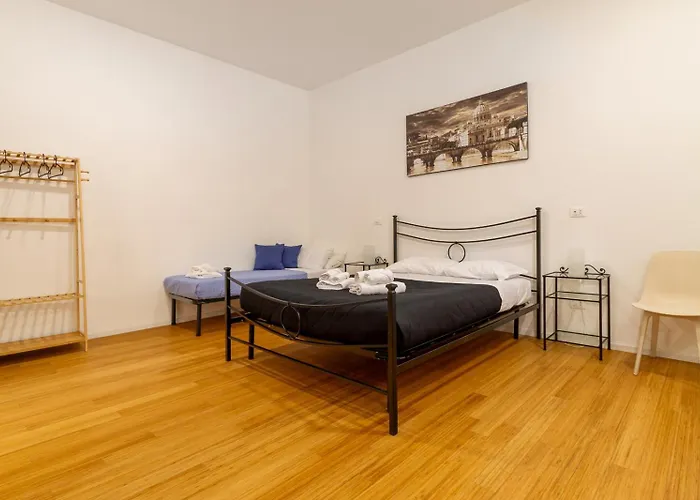 Noh Vatican Courtyard