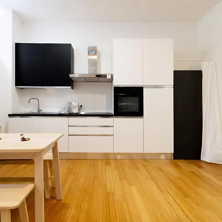 公寓 Noh Vatican Courtyard