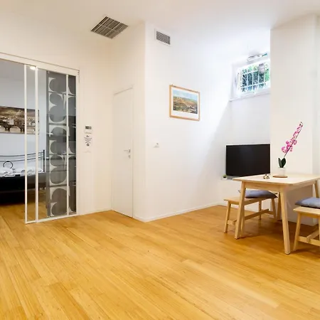 아파트 Noh Vatican Courtyard