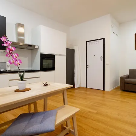 Noh Vatican Courtyard * 로마