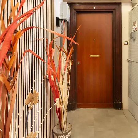 Noh Vatican Courtyard