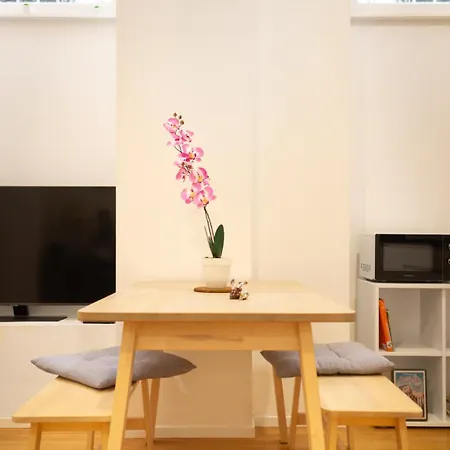 Noh Vatican Courtyard *